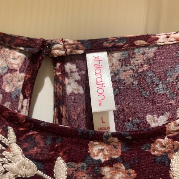 Dress - Picture 2 of 4